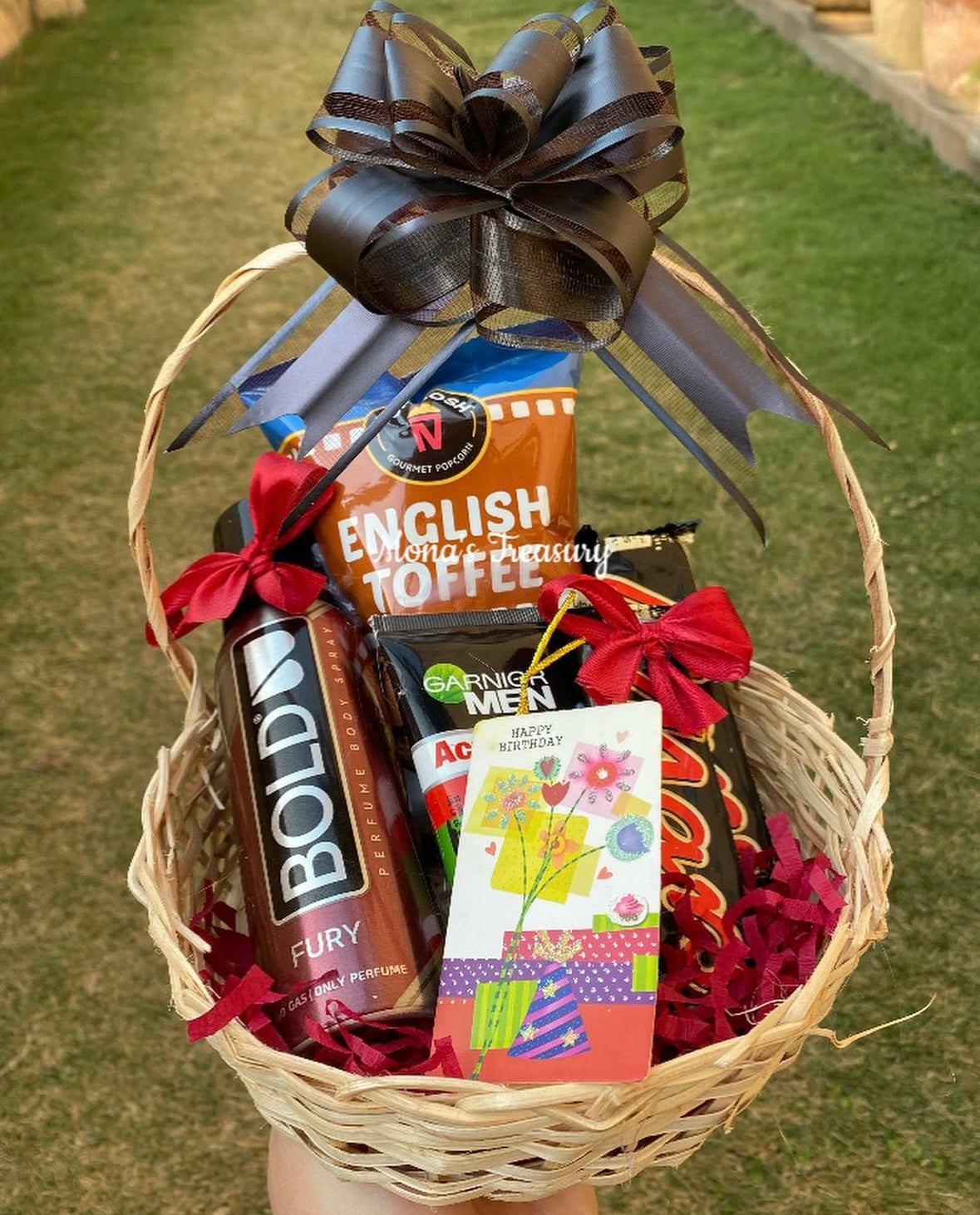 BASKET FOR HIM