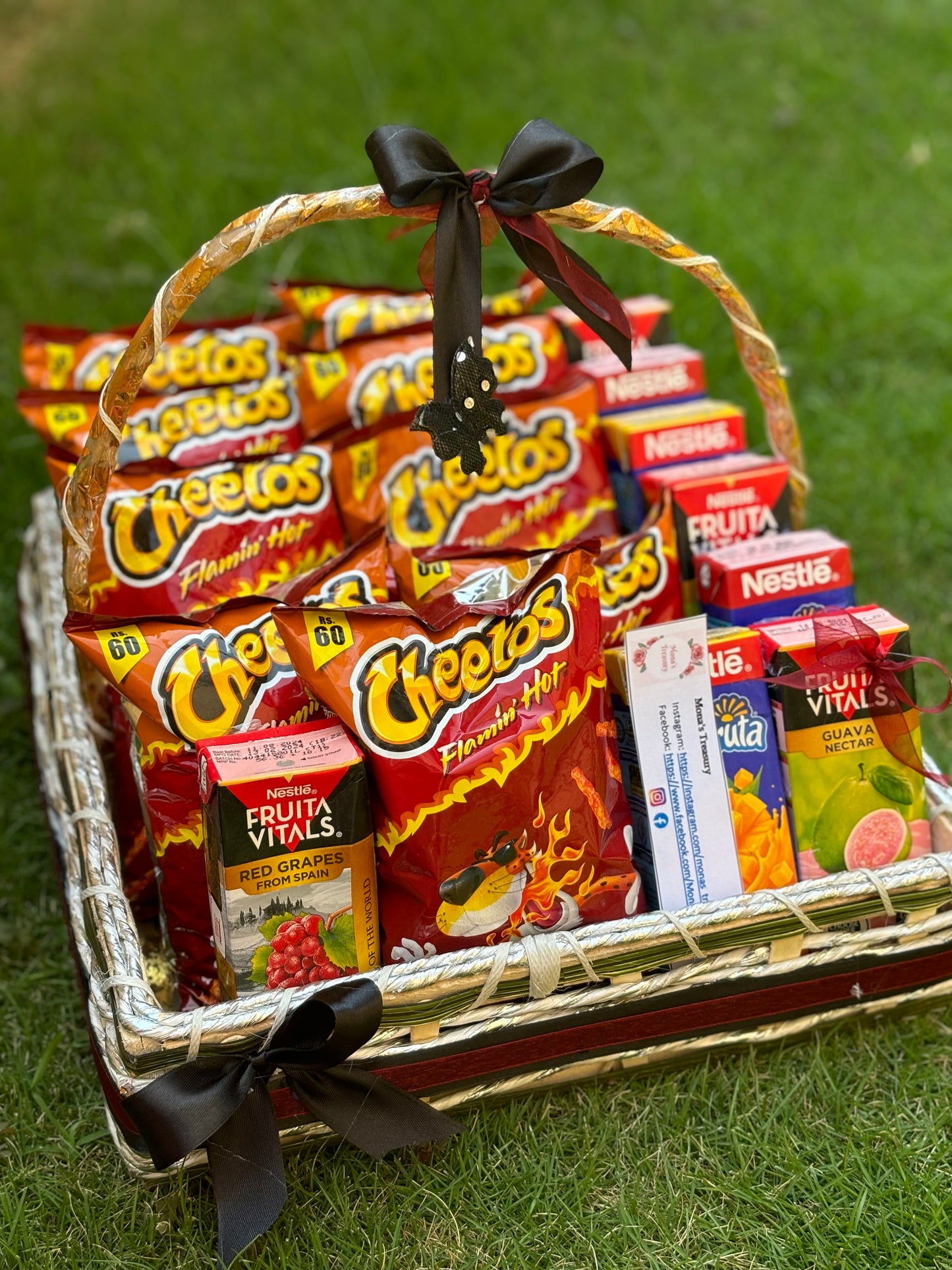 SNACK BASKET
