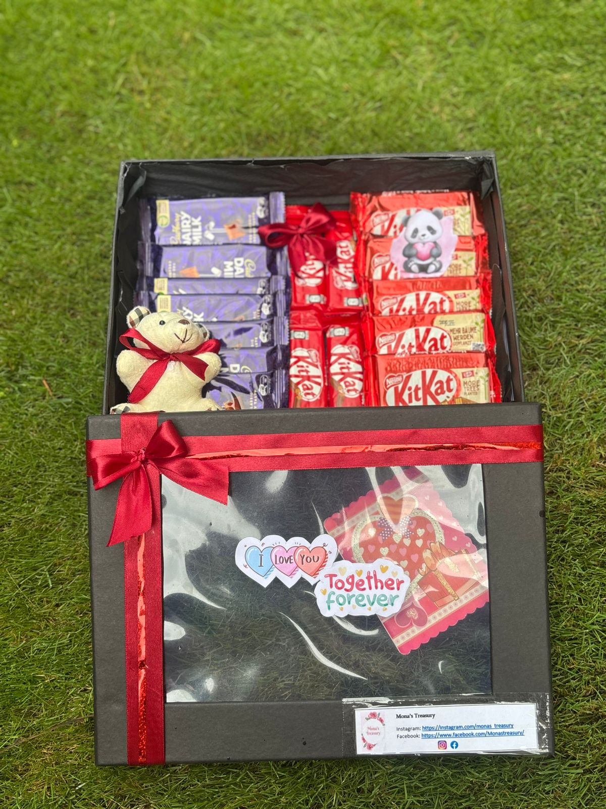 Heartfelt Chocolate Box