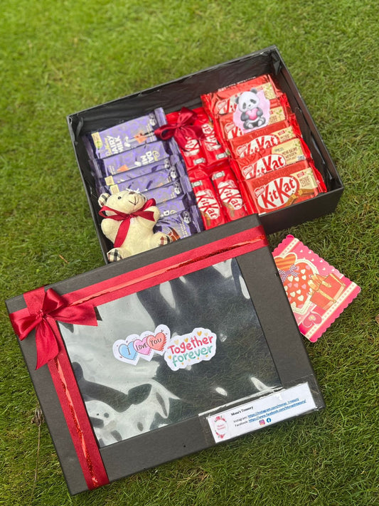 Heartfelt Chocolate Box
