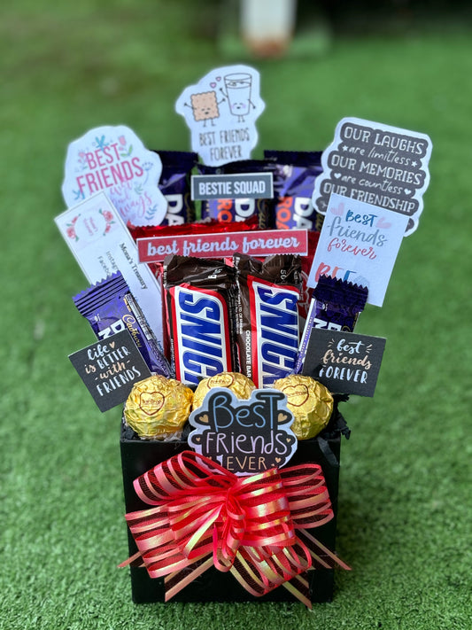 MINI CHOCOLATE BOX FOR BESTIES